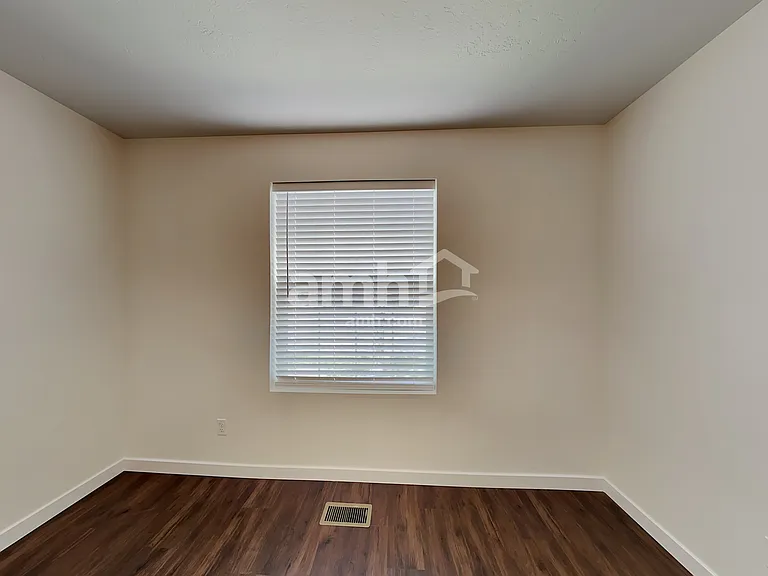 9963 W Rustica St — Photo 11
