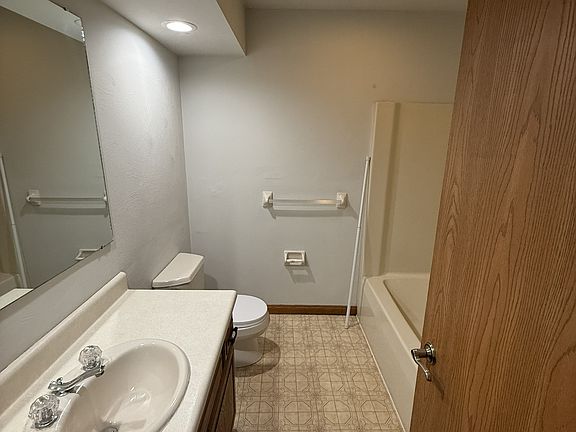 2nd image of 1613 W 45th St #1