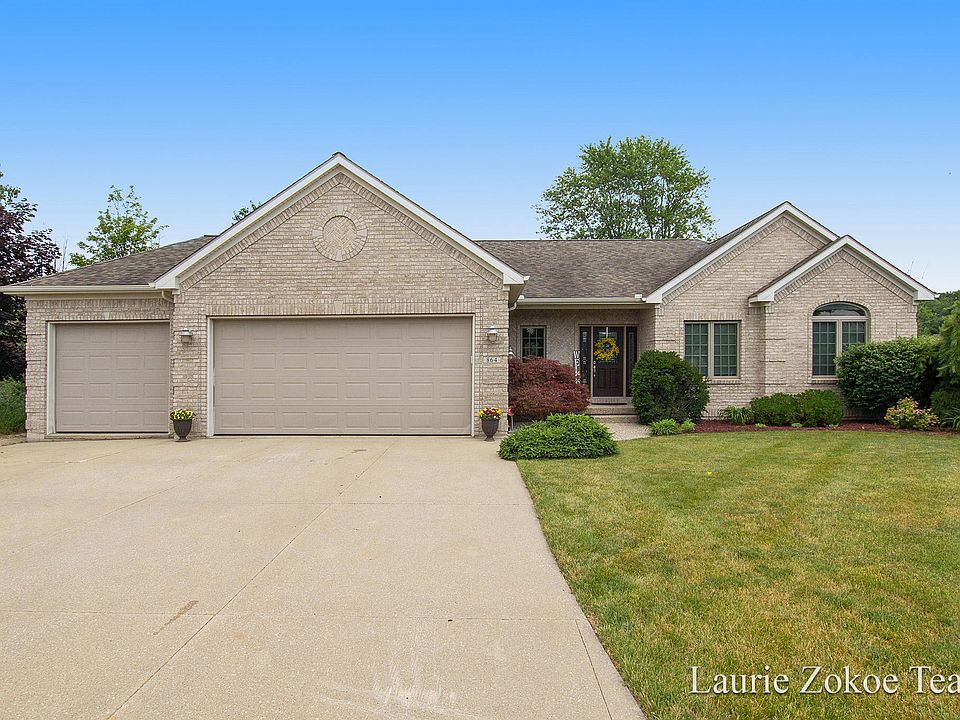 1st image of 864 Sunrise Ct NW
