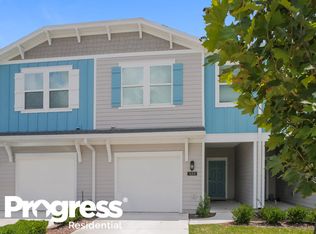 433 Cherry Ridge Dr, Orange Park, FL 32065