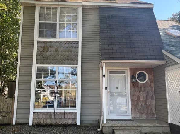 10 Cedar Ct, Somers Point, NJ 08244