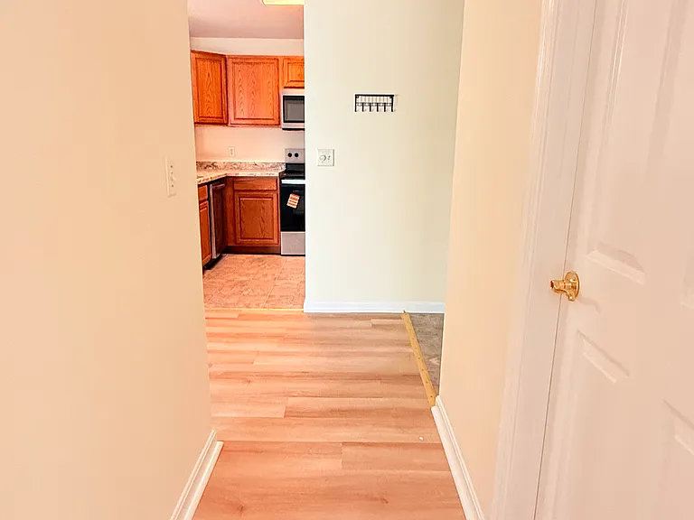 3044 Westminster Dr #309 — Photo 19
