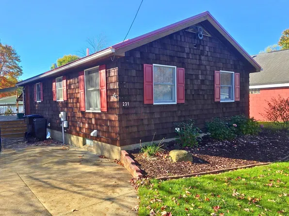 231 Walnut St, Edinboro, PA 16412