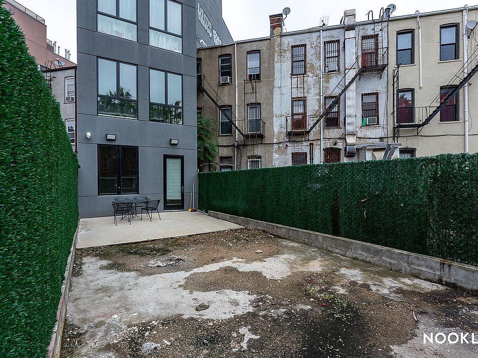 1st image of 1784 Broadway #1