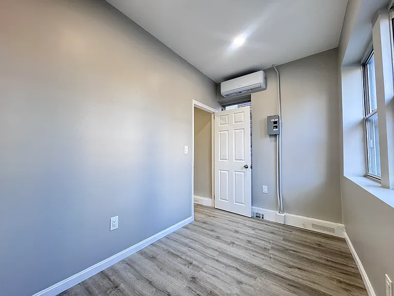 3338 Shore Pkwy #1F — Photo 14