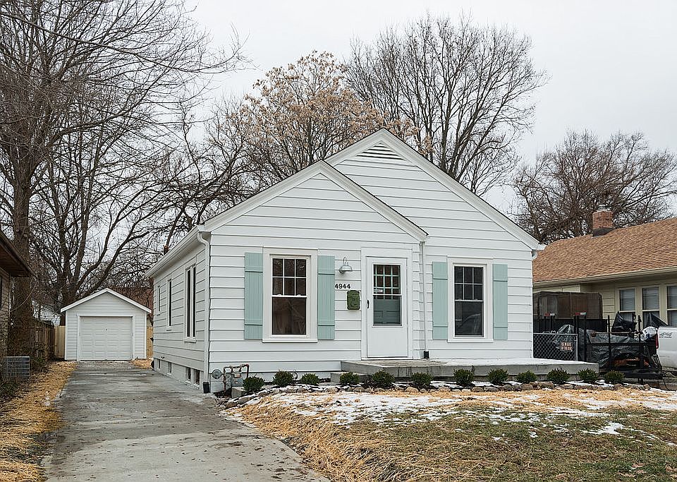 1st image of 4944 Kingsley Dr