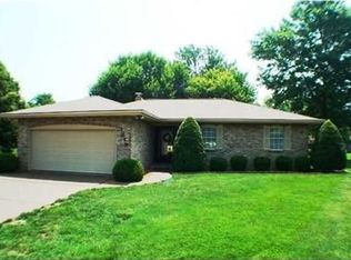 3819 Maxwell Ct, Evansville, IN 47715