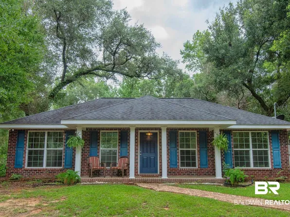 6304 Henshaw Rd, Fairhope, AL 36532