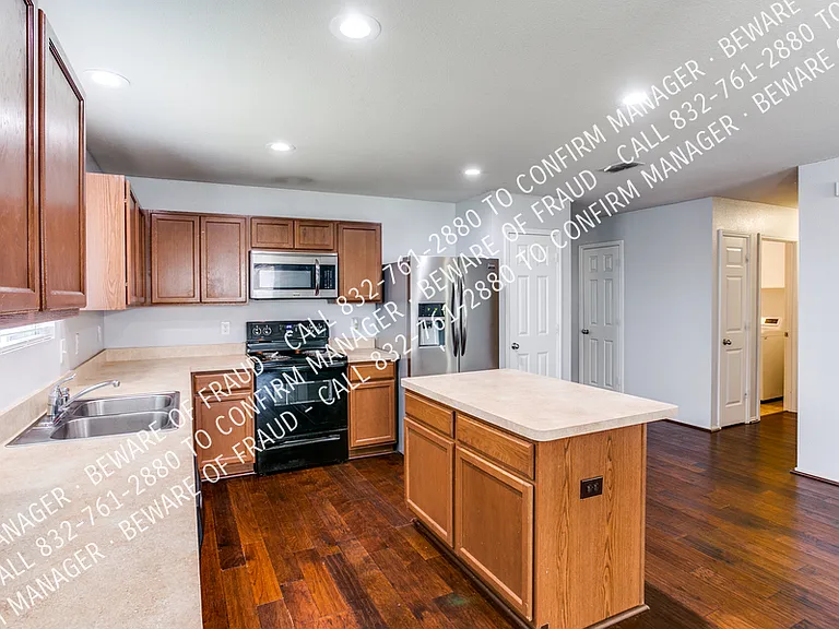 1128 Foxglove Ln — Photo 16