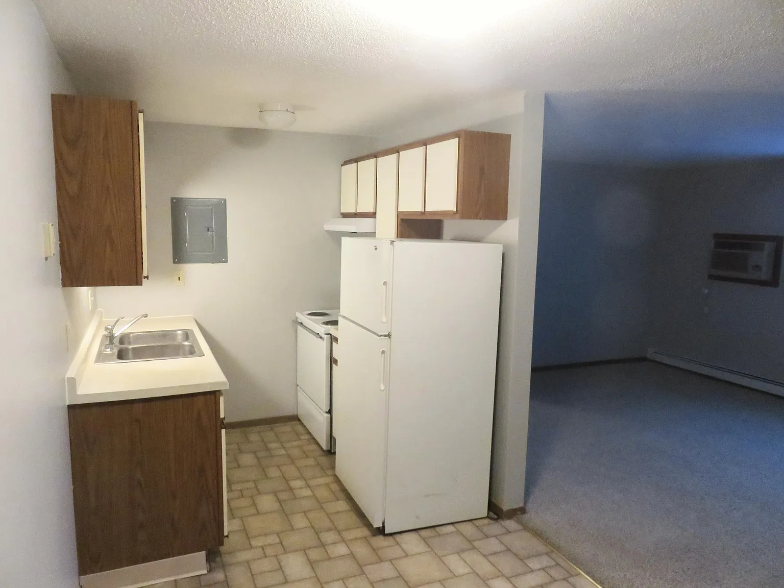 2 bed, $499 — Photo 3