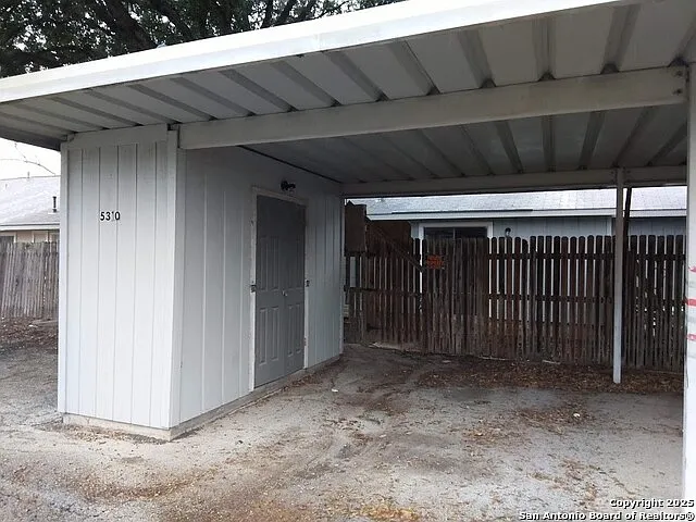 5310 Gawain Dr — Photo 22