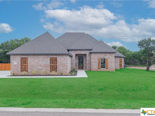 11169 Golden Eagle Ave, Salado, TX 76571