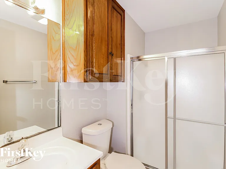 3516 Revere St — Photo 14