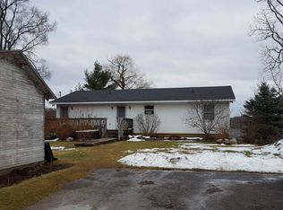 11231 Silver Dr, Hamburg, MI 48139