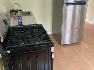 119 Wade St #3B, Fall River, MA 02721