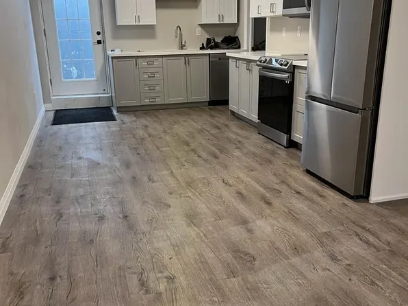 70 Marsellus Dr #Basement, Barrie, ON L4N 8R7
