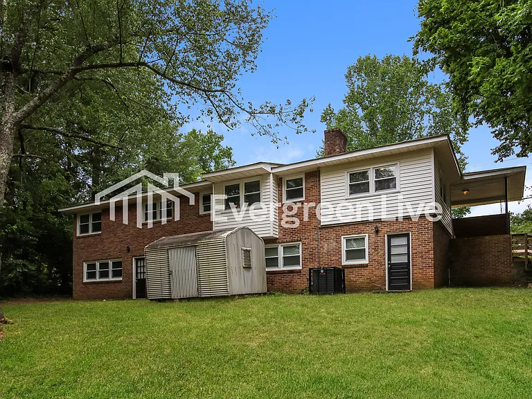 1114 Evans Rd — Photo 14