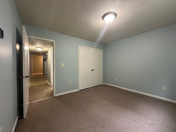 5th image of 1114 Maiden Ln APT 9
