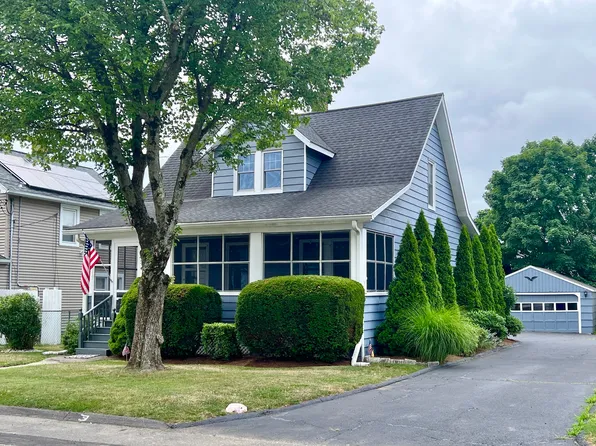 3 Mills Street, Norwalk, CT 06850