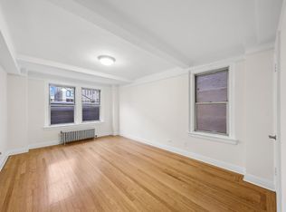 25 E 10th St APT 9F, New York, NY 10003