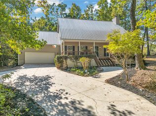 109 Oconee Ave, Westminster, SC 29693