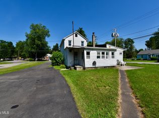 1 Loralee Drive, Colonie, NY 12205