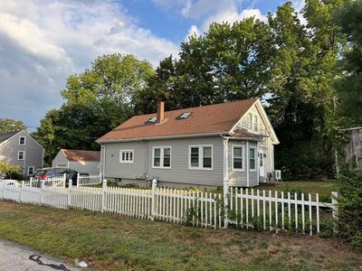 50 Lyng St, Dartmouth, MA, 02747