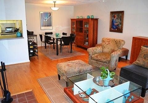 Living Room/Dining