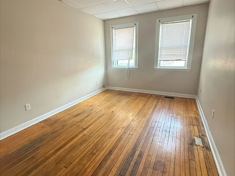 274 Alexander St #A2 — Photo 3