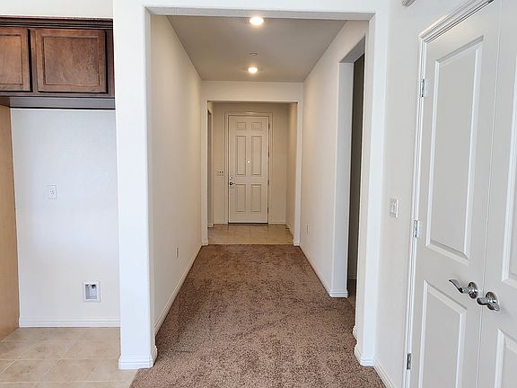 2nd image of 3130 Deer Oak St