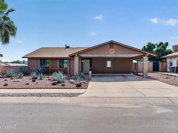3201 W New Day Ter, Tucson, AZ 85741