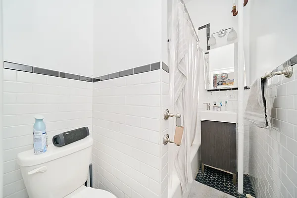 Rented by Living New York | media 14