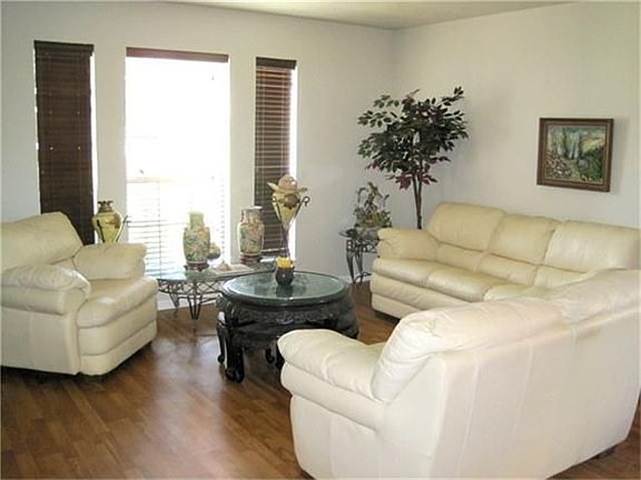 5th image of 23130 N Waterlake Dr