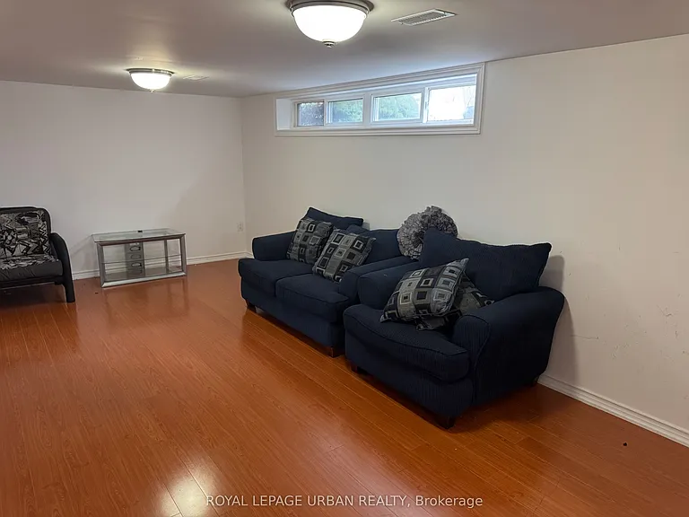 126 Marilake Dr — Photo 12