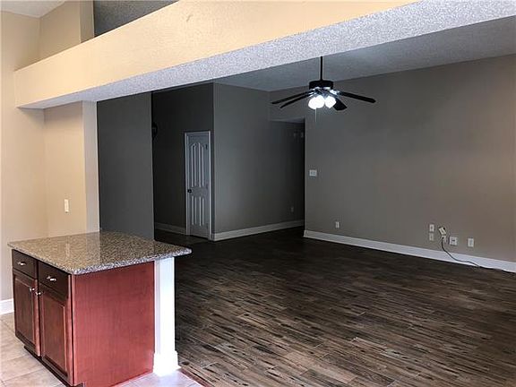 3rd image of 77 Sawgrass Dr