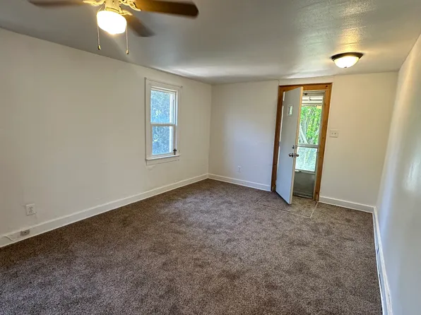 41 Ridge St APT 2, Ecorse, MI 48229