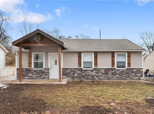2637 S 49th St, Kansas City, KS 66106