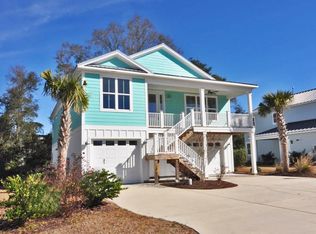 104 Lake Pointe Dr, Murrells Inlet, SC 29576