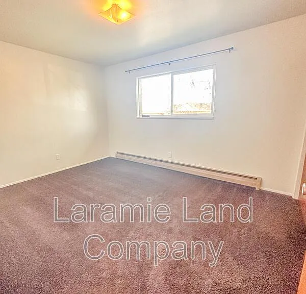 1158 N 17th St #5 — Photo 5