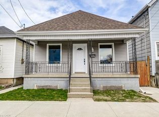 1039 1/2 Cannon St E, Hamilton, ON L8L2H4