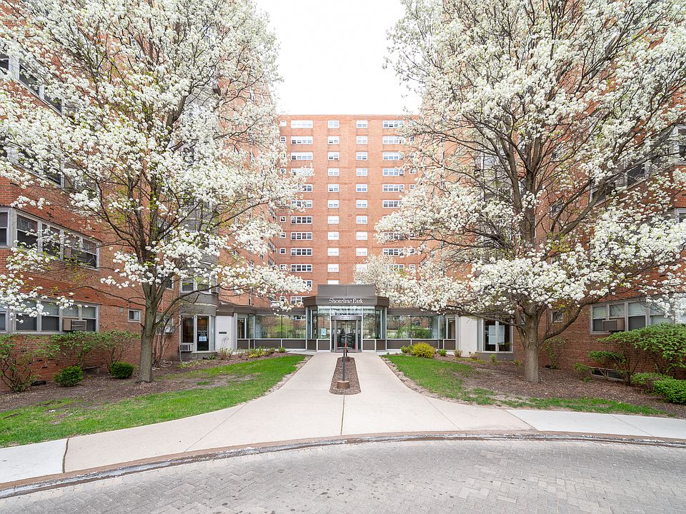 1st image of 4960 N Marine Dr APT 1115