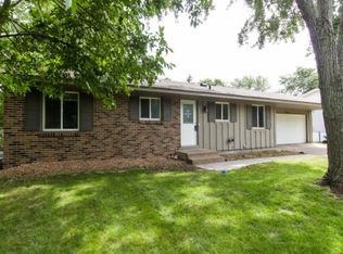 10384 Thrush St NW, Coon Rapids, MN 55433