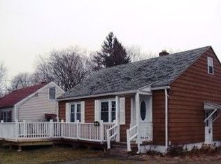 53 Gilbert Ave, Hamden, CT 06514