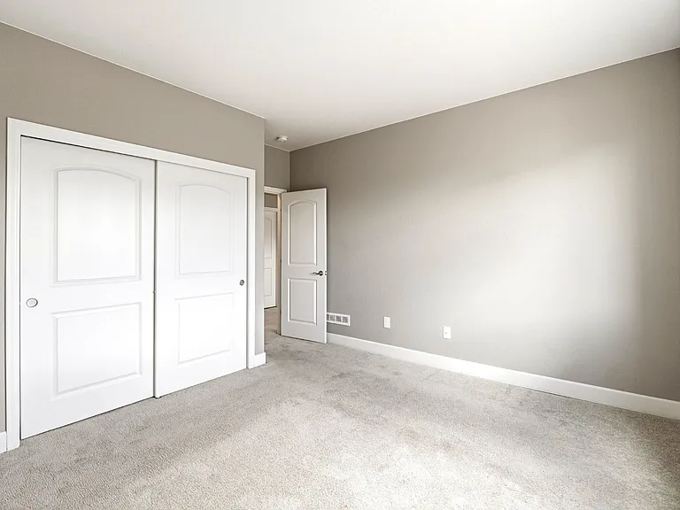 1135 Bonnyton Pl — Photo 34