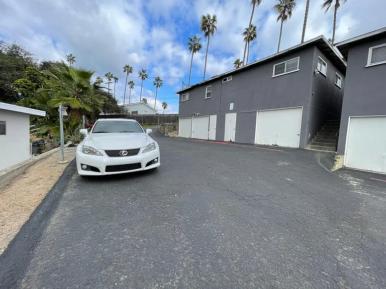520 Palm Dr #520 — Photo 22
