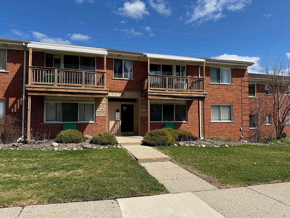 1st image of 3106 Linwood Ave Unit 19B