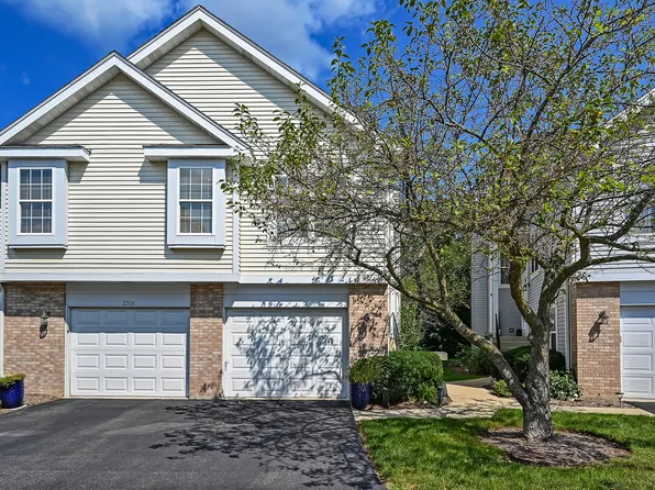 2316 Chasewood Dr, Downers Grove, IL 60515