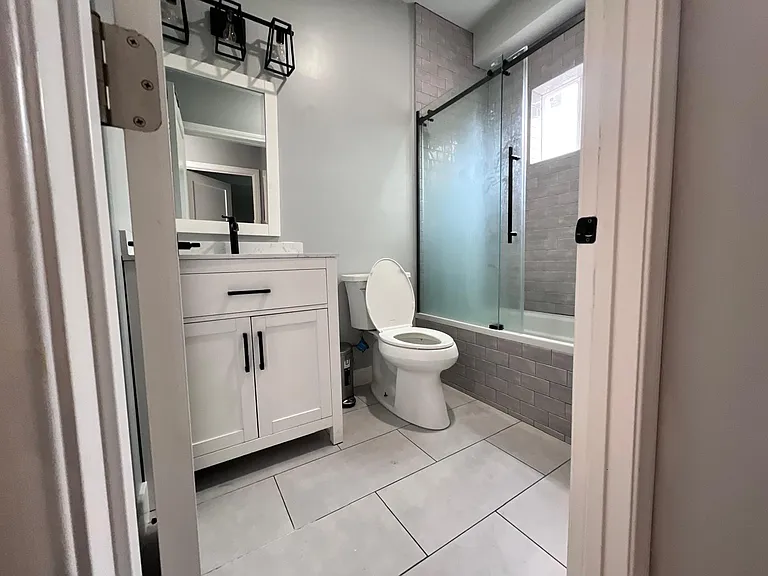 11348 Hatteras St #A1 — Photo 17