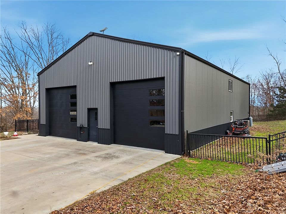 1st image of 19475 Cotton Ln