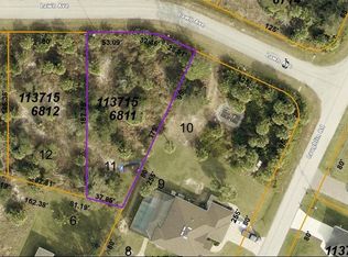 11 Lawn Ave, North Pt, FL 34288